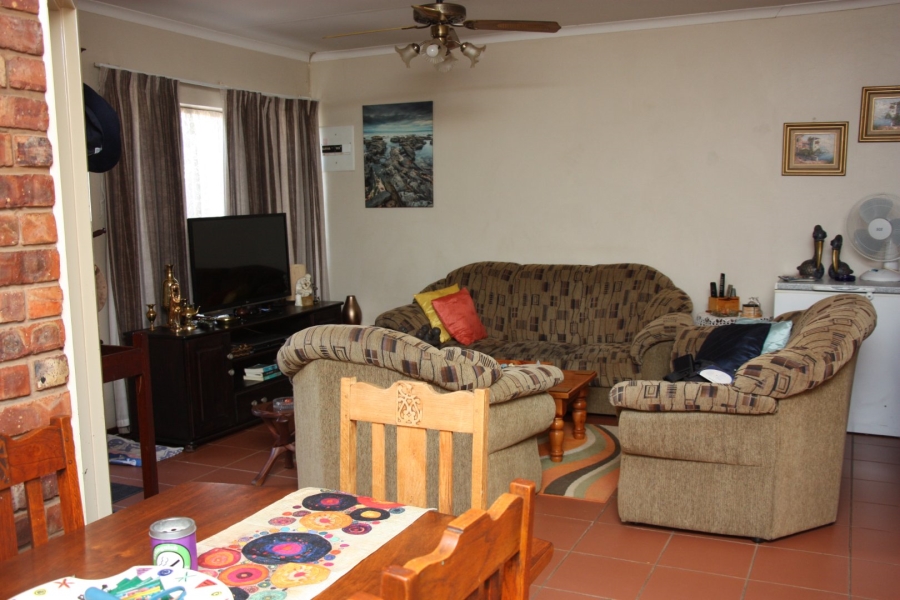 3 Bedroom Property for Sale in Universitas Ridge Free State